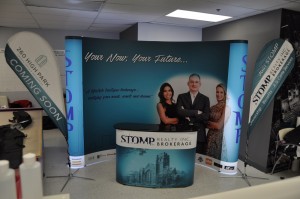 10' Backlit Pop Up